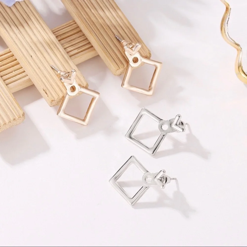 Special deal 🥳NWT earrings gold and silver available. - Picture 2 of 5